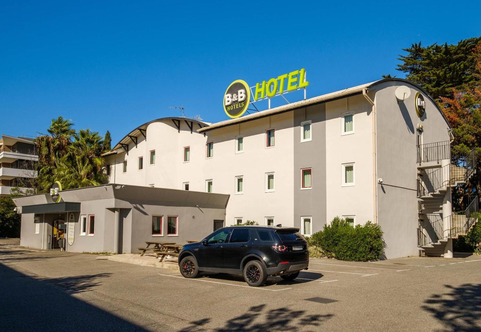 B&B Hotel Villeneuve Loubet Plage Exterior photo